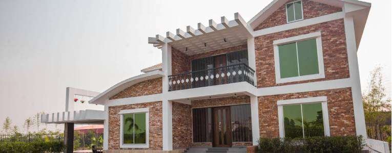 General Contractors
